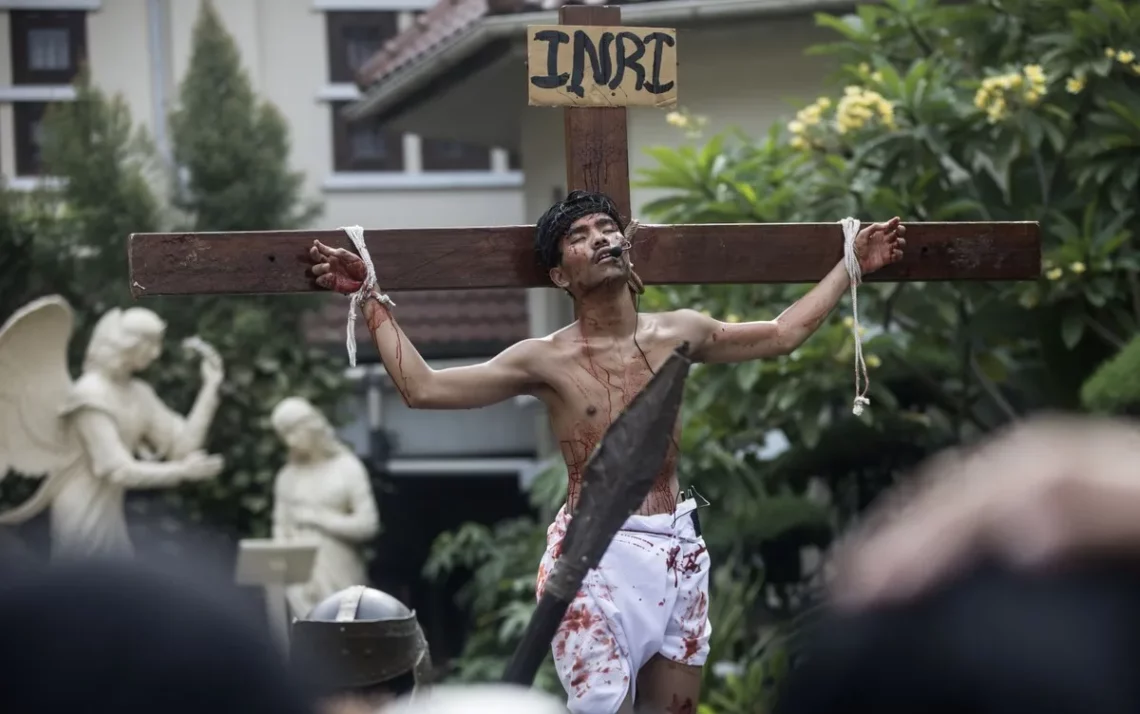 Sexta-feira da Paixão, Sexta-feira da Cruz, Sexta-feira Maior