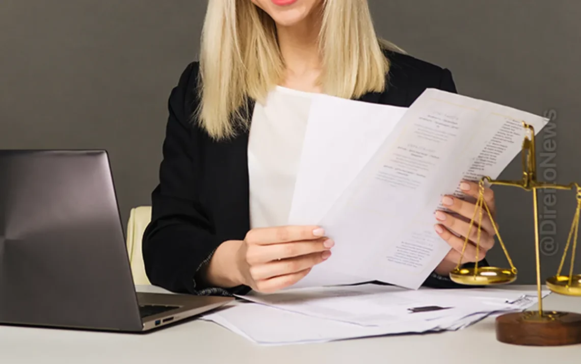 emprego, relação, trabalhador, contrato, de trabalho;