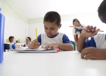 Educação de crianças, Ensino para pequenos, Instrução infantil;