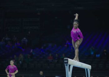 ginasta, atleta, competição;